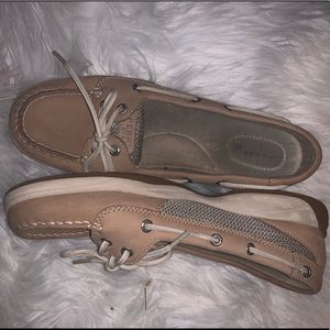 Sperry boat shoes